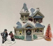 Cobblestone Corners Winter Christmas Village Country Home Set and Accessories
