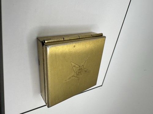 VTG Antique Order Of The Eastern Star Mason Gold tone Tin Ashtray Pill Box Read - Picture 13 of 18
