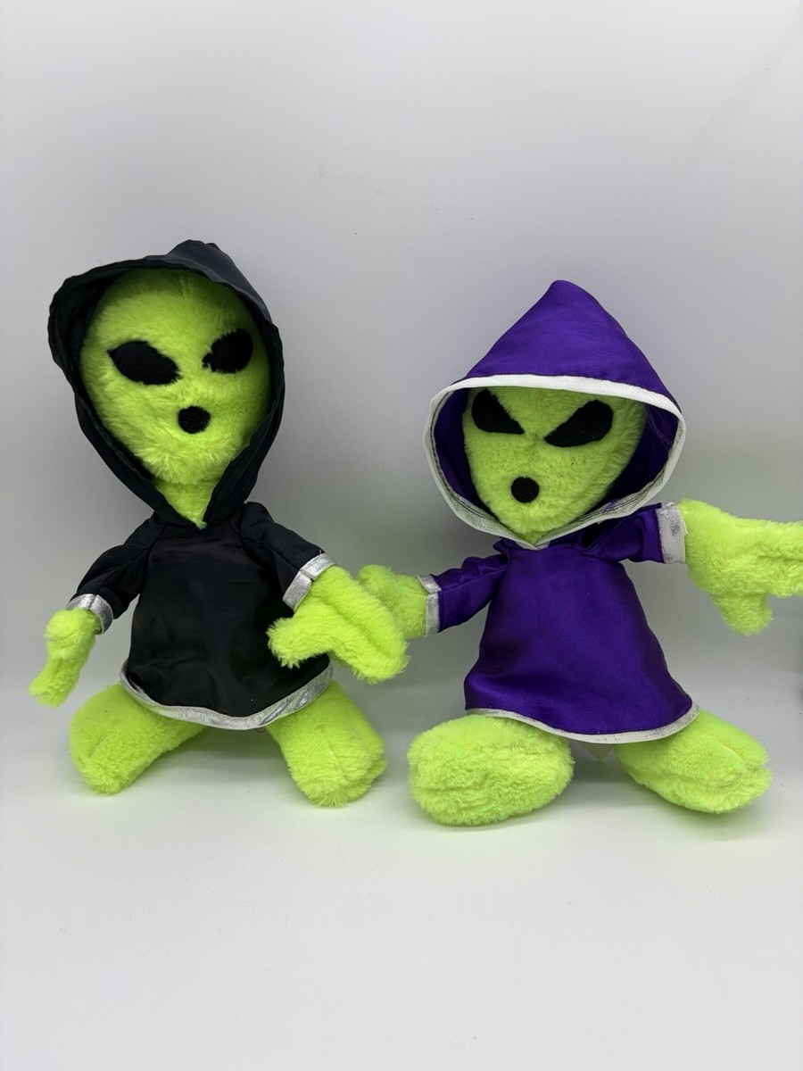 Vintage 90's Plush Toy Believe the Alien 10