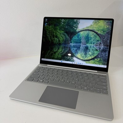 Microsoft Surface Laptop Go 12.4