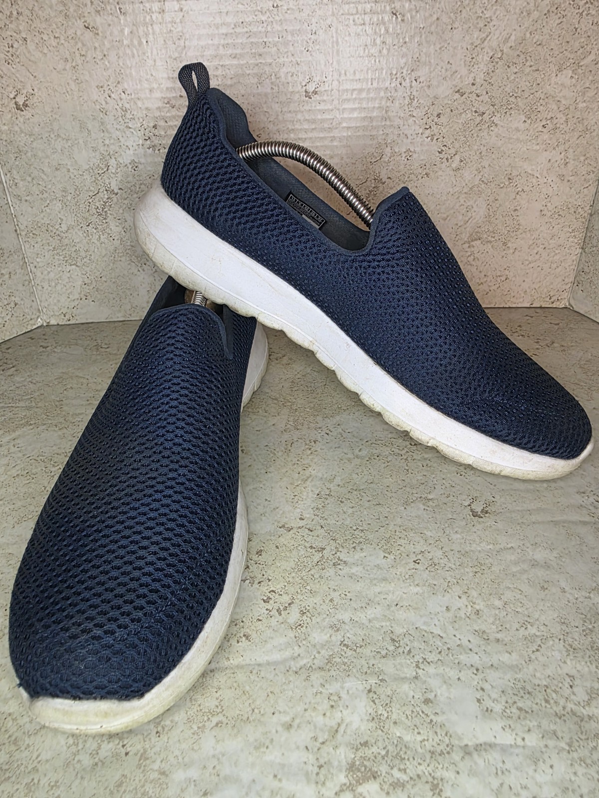 Skechers Go Walk Joy Slip-on Shoes Women Sz 12 Active Athlesiure Comfort Sneaker