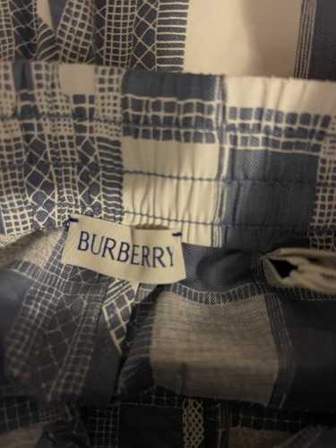 NWT Burberry Window pan Jed Blue /white Shorts With Burberry Logo Boys 6y - Picture 7 of 11