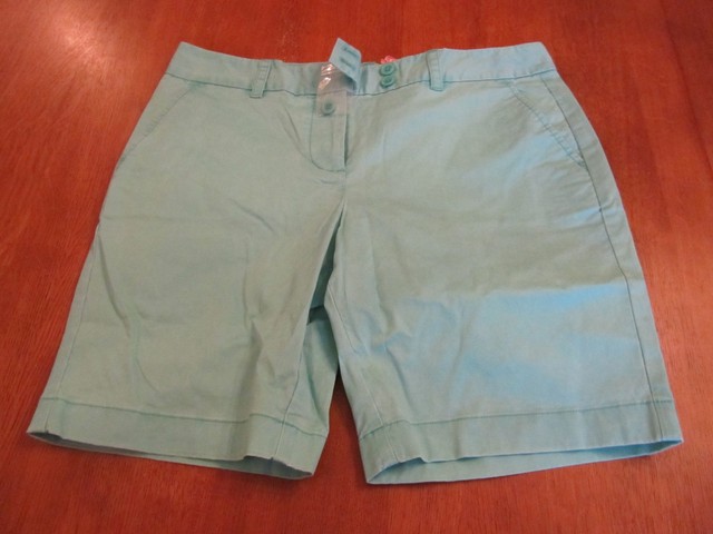 vineyard vine golf shorts