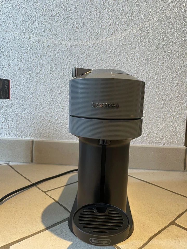 DeLonghi Nespresso Vertuo Next, Foto 2 von 4