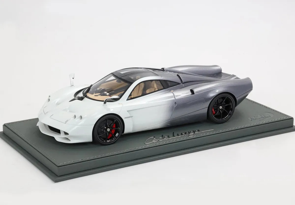 Pagani Huayra Codalunga BBR au 1:18, modèle réduit en résine de prestige azur