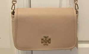 tory burch britten flap shoulder bag