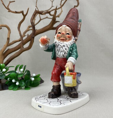 Kuni the Painter ~ Goebel Co-Boy Well 515 ~ Tmk 5 Vintage Gnome w Paint Brush