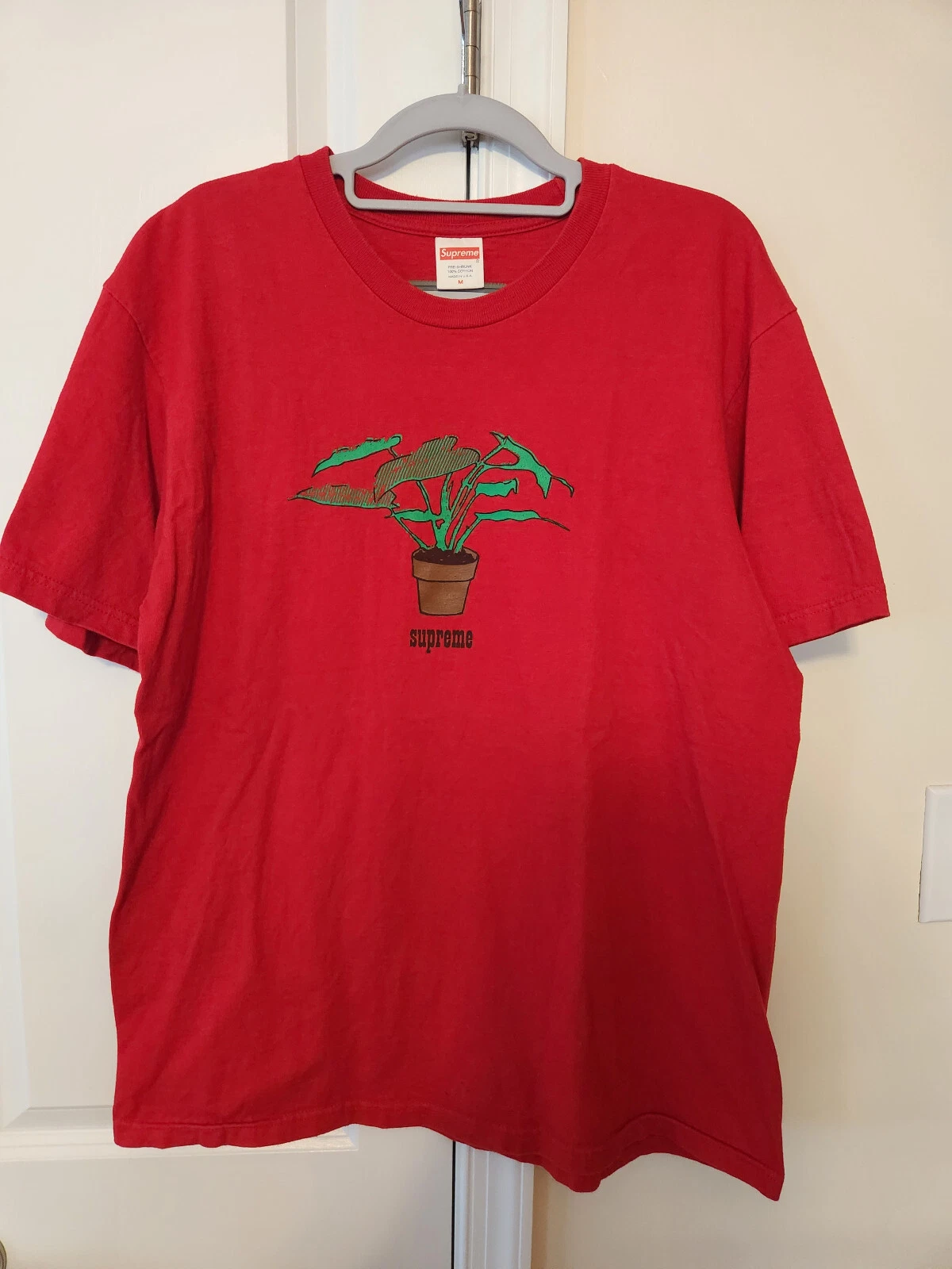 T shirt Supreme Plant rouge M Medium FW17 occasion