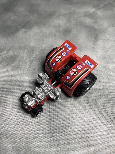 Vintage Micro Machines Red/Black Tractor Pulling Truck - Picture 1 of 4