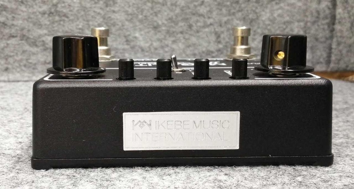 MI AUDIO MEGALITH DELTA V2 Distortion Effects Pedal Tested & Works