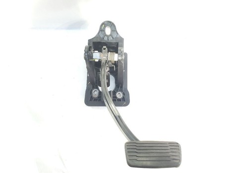 2020 Chevrolet Silverado 2500 LTZ Duramax OEM Accelerator And Brake Pedal - Picture 5 of 12