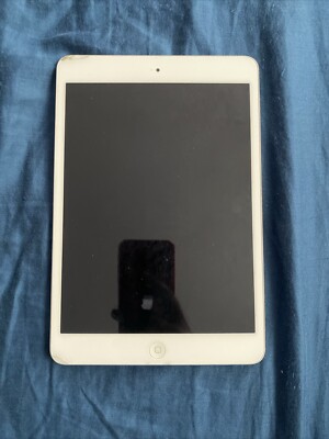 Apple iPad mini 2 32GB, Wi-Fi, 7.9in - Silver