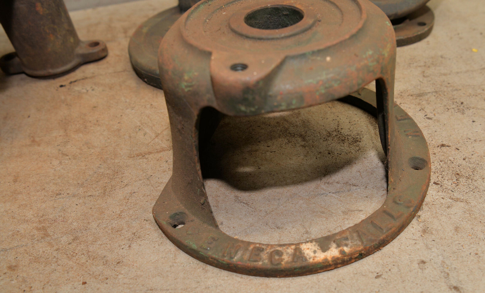 Antique water well pump parts Rumsey & more collectible cast iron