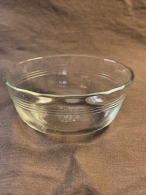 4 1/2'' diameter Pyrex Bowl