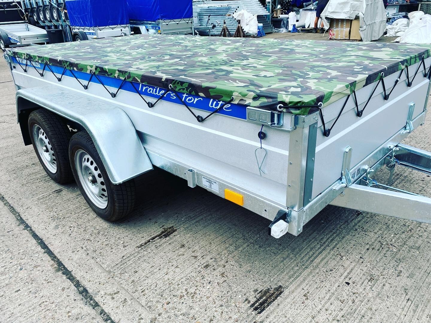 BRAND NEW FLAT TARPAULIN COVER FOR BOX TRAILER 6X4 WYCHAVON TRAILERS