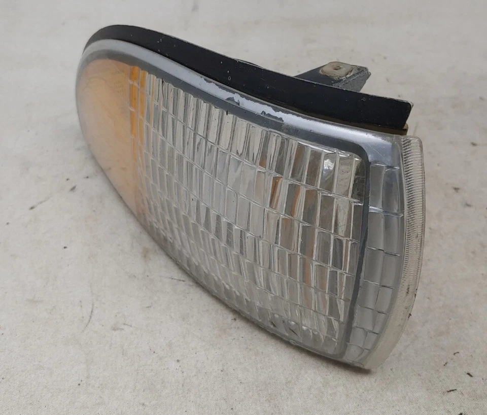 1991 - 1996 Chevrolet Caprice правый боковой фонарь поворотник угловая лампа - Изображение 4 из 4