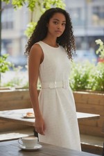 Banana Republic White Sleeveless Dress Size w/Belt Size 0