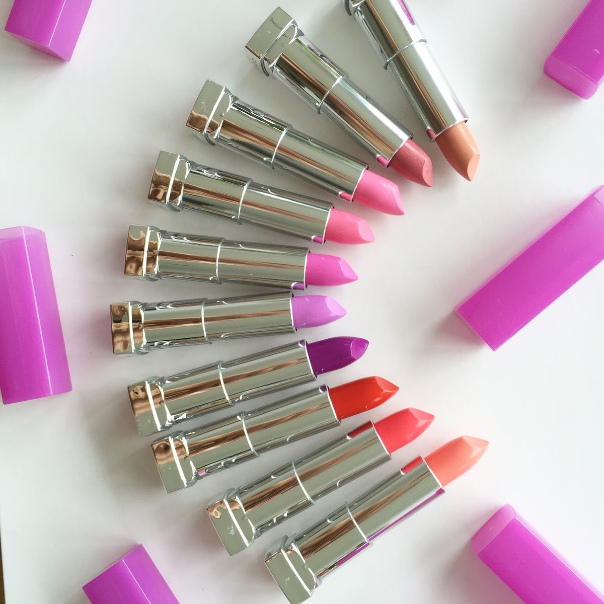 Maybelline New York Color Sensational Rebel Bloom Lipstick, 