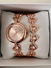 Geneva Women s Rose Gold Color Analog Bracelet Watch w/ Box Needs New Battery