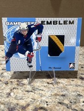 2006-07 ITG Heroes and Prospects- Phil Kessel EMBLEM PATCH 3 Color Boston Bruins
