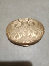 Vtg Avon Metal Compact, Has Hinged Lid, Refillable