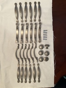 Country Theme Drawer Pulls And Knobs Lot