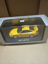 Minichamps 1:43 Porsche 911 GT3 997 - Speed Yellow - Dealer Edition WAP02012116