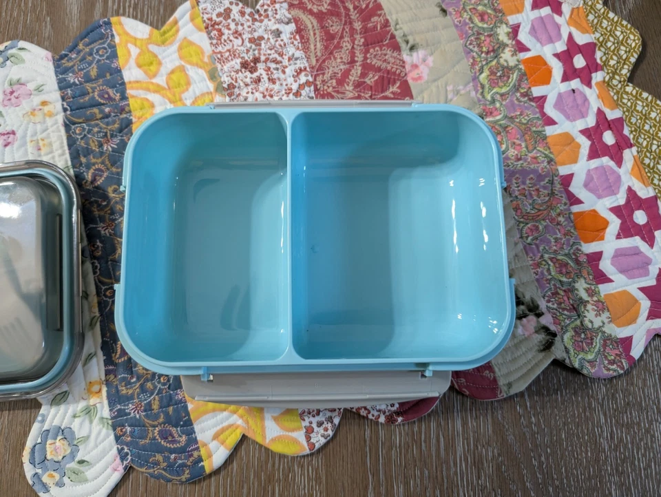 Fiambrera Gourmet Russbe Bento 1600 ml con utensilios - Caja fuerte BPA 3 compartimentos Foto 3 de 4