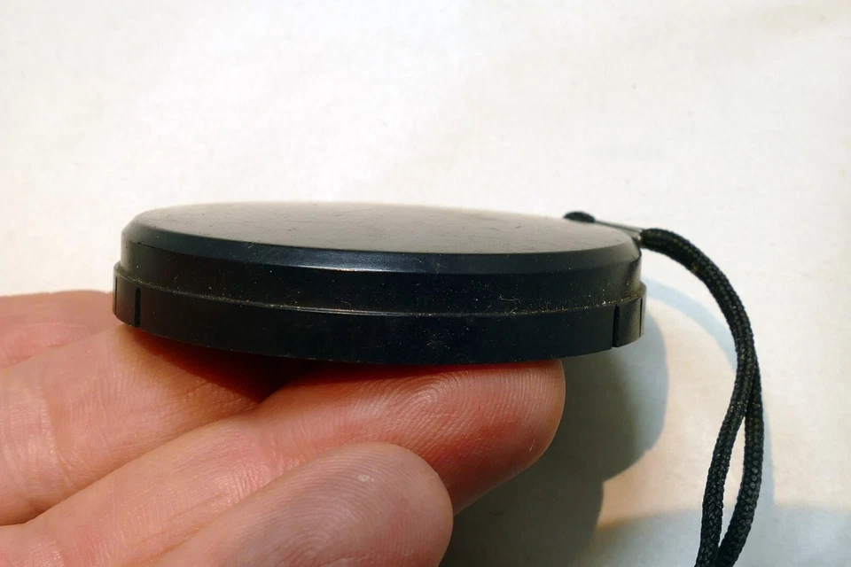 Plastic 52mm lens front cap slip on type - Image 4 of 4