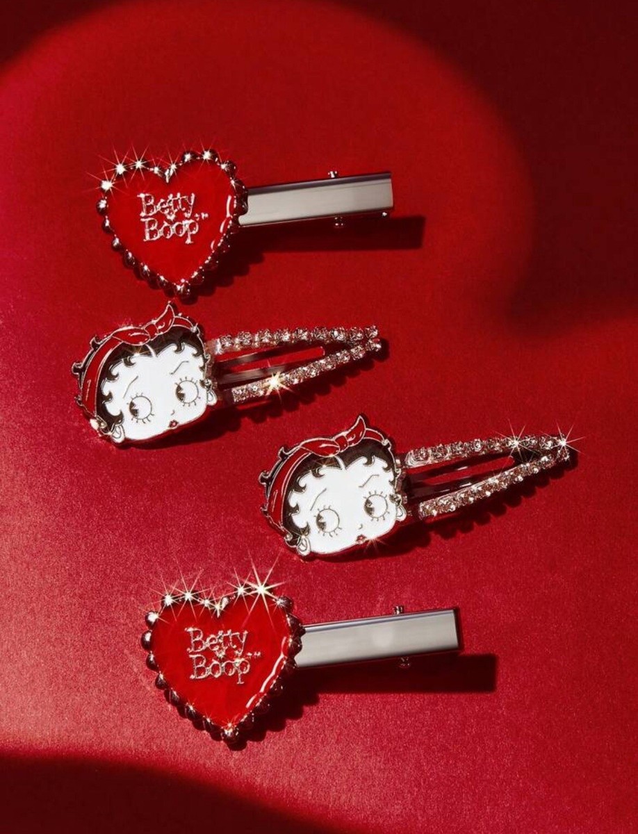 NEW Set Of 4 BETTY BOOP Hair Pin Clips RED HEART Snap Barrettes