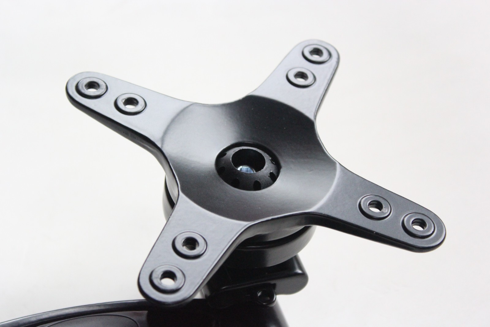 TRA DUAL arm LCD TV bracket with 2 mounting brackets Caravan RV Parts