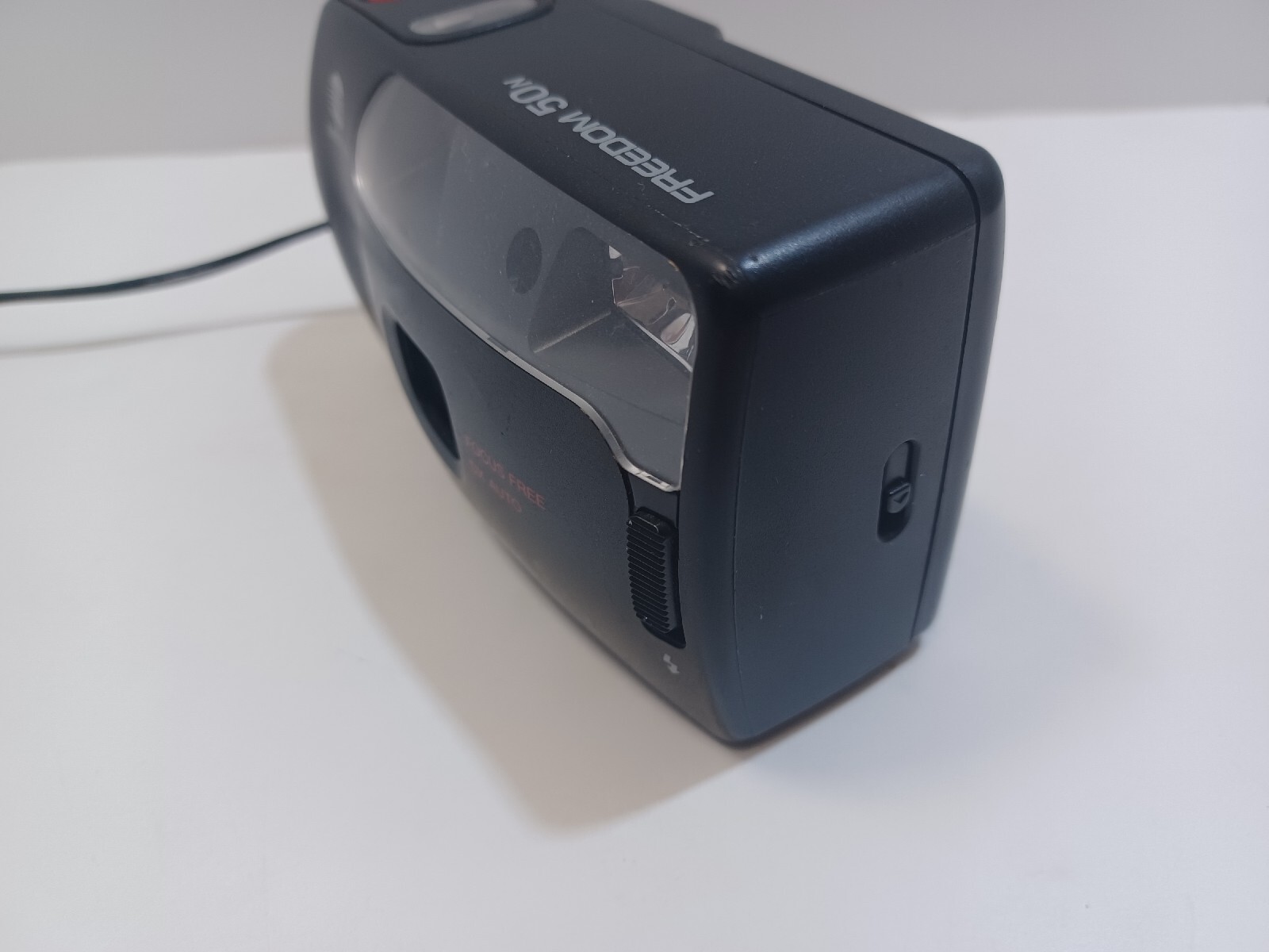 Minolta Freedom 50N Focus Free DX Auto Point And Shoot Film Camera with Flash