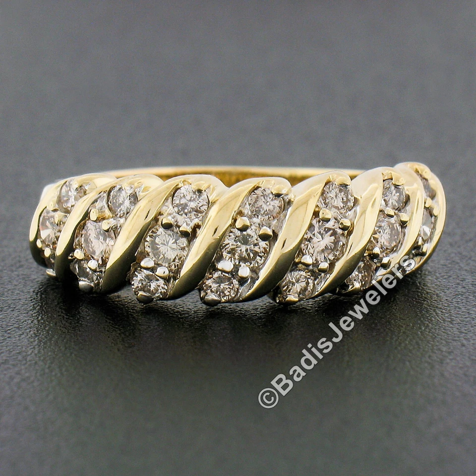 Anillo de oro amarillo de 10 k 0,84 quilates elegante claro champán redondo diamante festoneado Foto 3 de 4