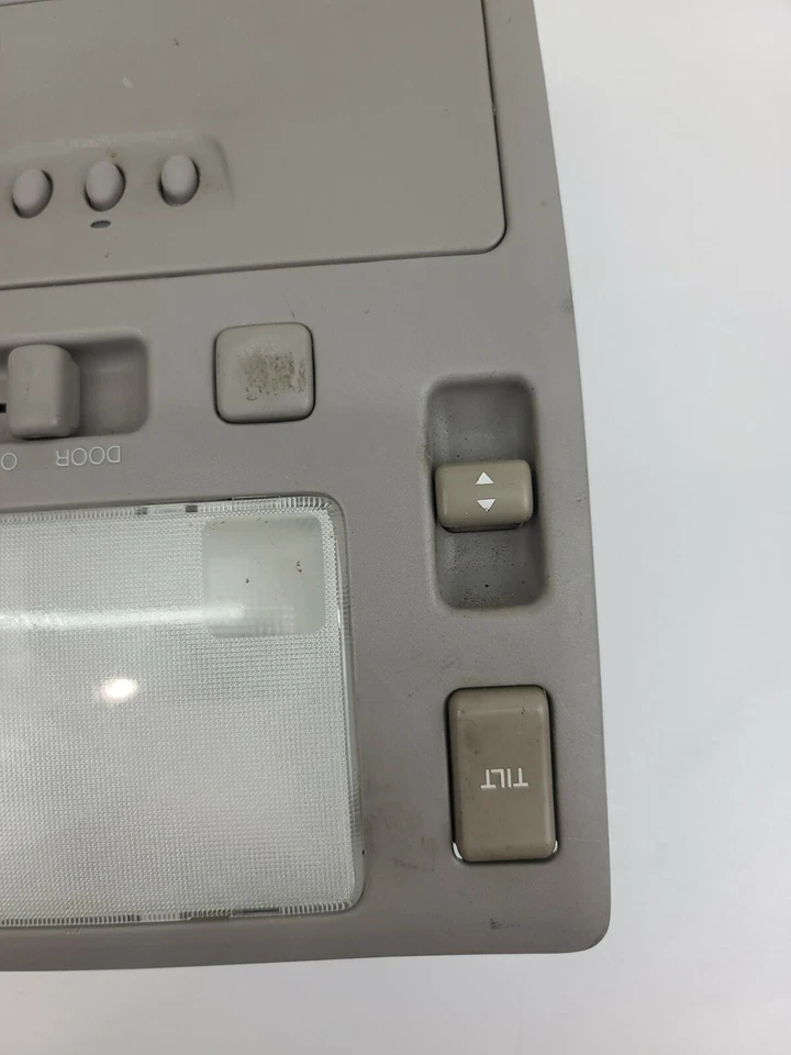 2002 LEXUS GS300 OVERHEAD CONSOLE DOME MAP LAMP LIGHT OEM - Image 2 of 4