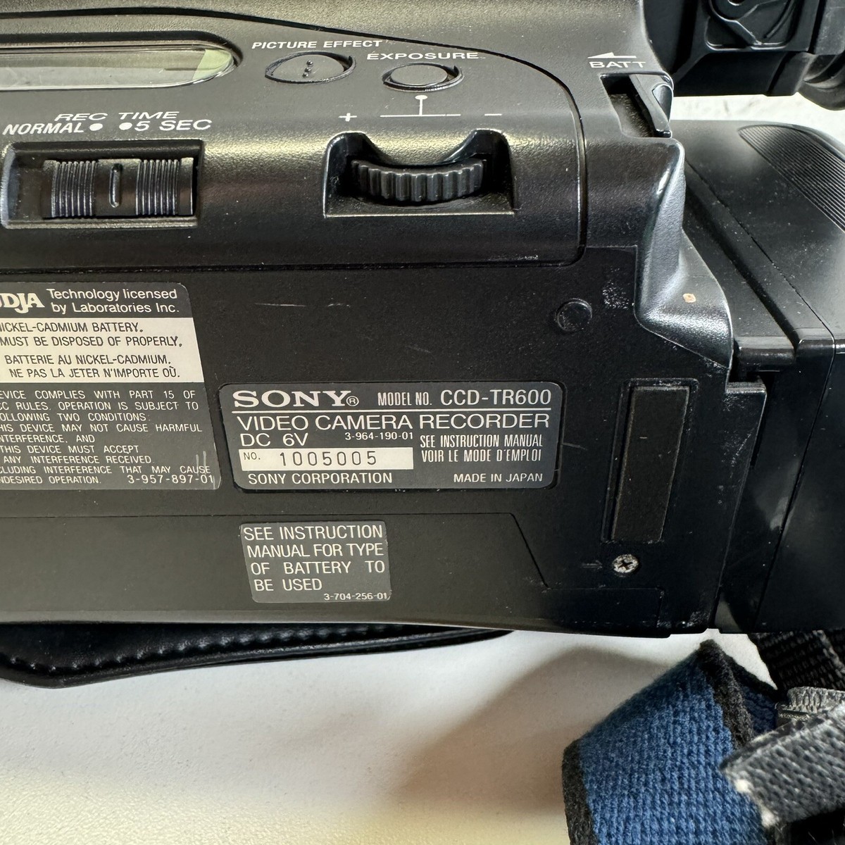 High 8mm Sony CCD-TR33 Camcorder - Black. Untested | eBay