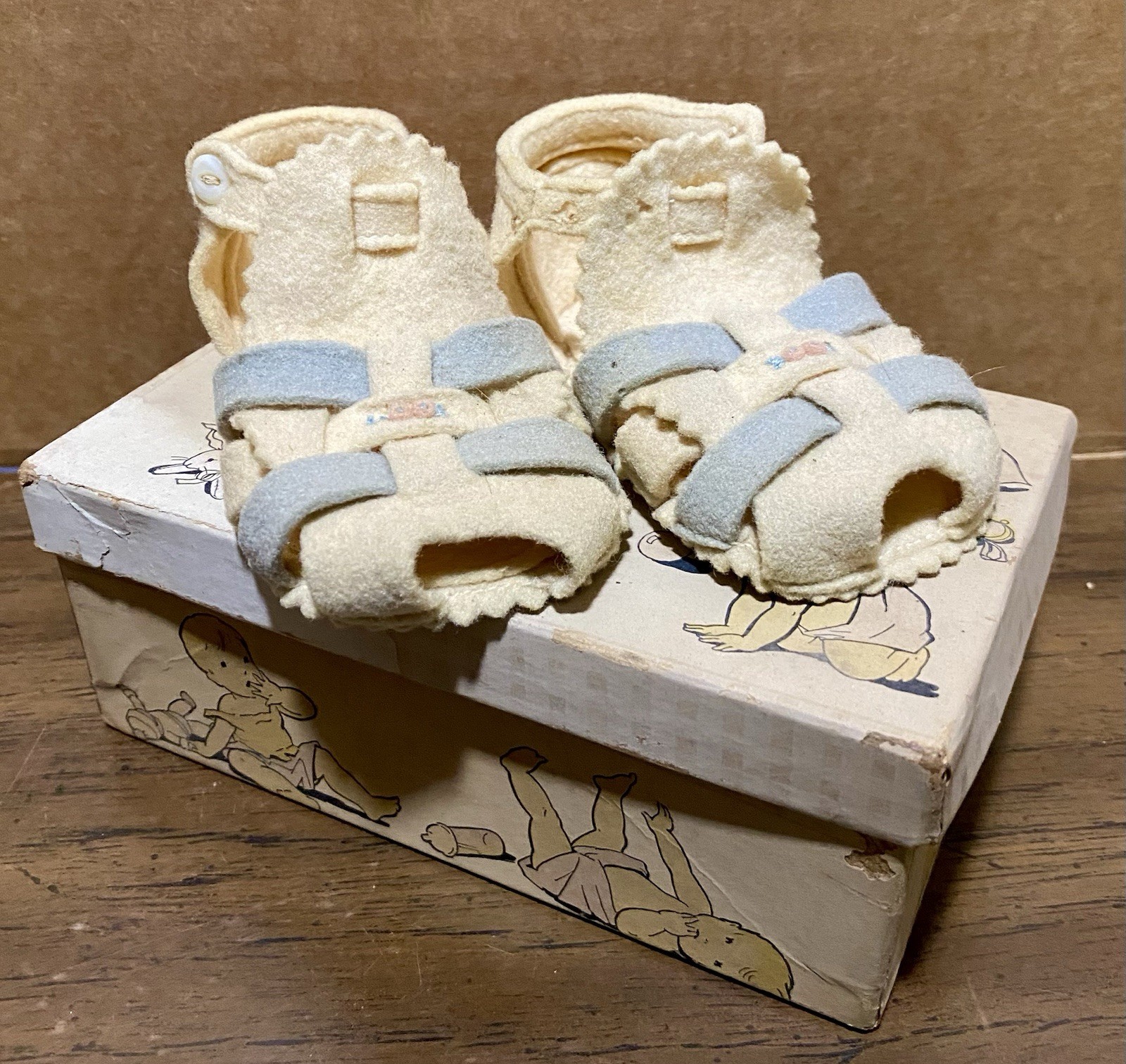 Felt Like Sandals W/ Original Box