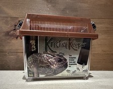 Lee's Kricket Keeper