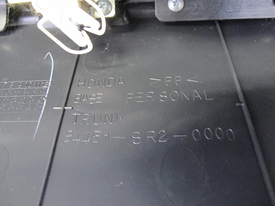 93-97 HONDA DEL SOL EH6 REAR COMPARTMENT STORAGE BOX 84451-SR2-0000 OEM - Image 3 of 4