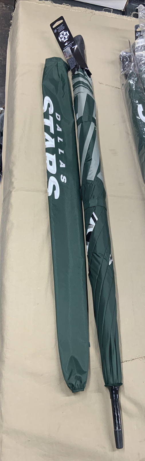 New Dallas Stars 62-Inch Golf Double Canopy Umbrella with sheath