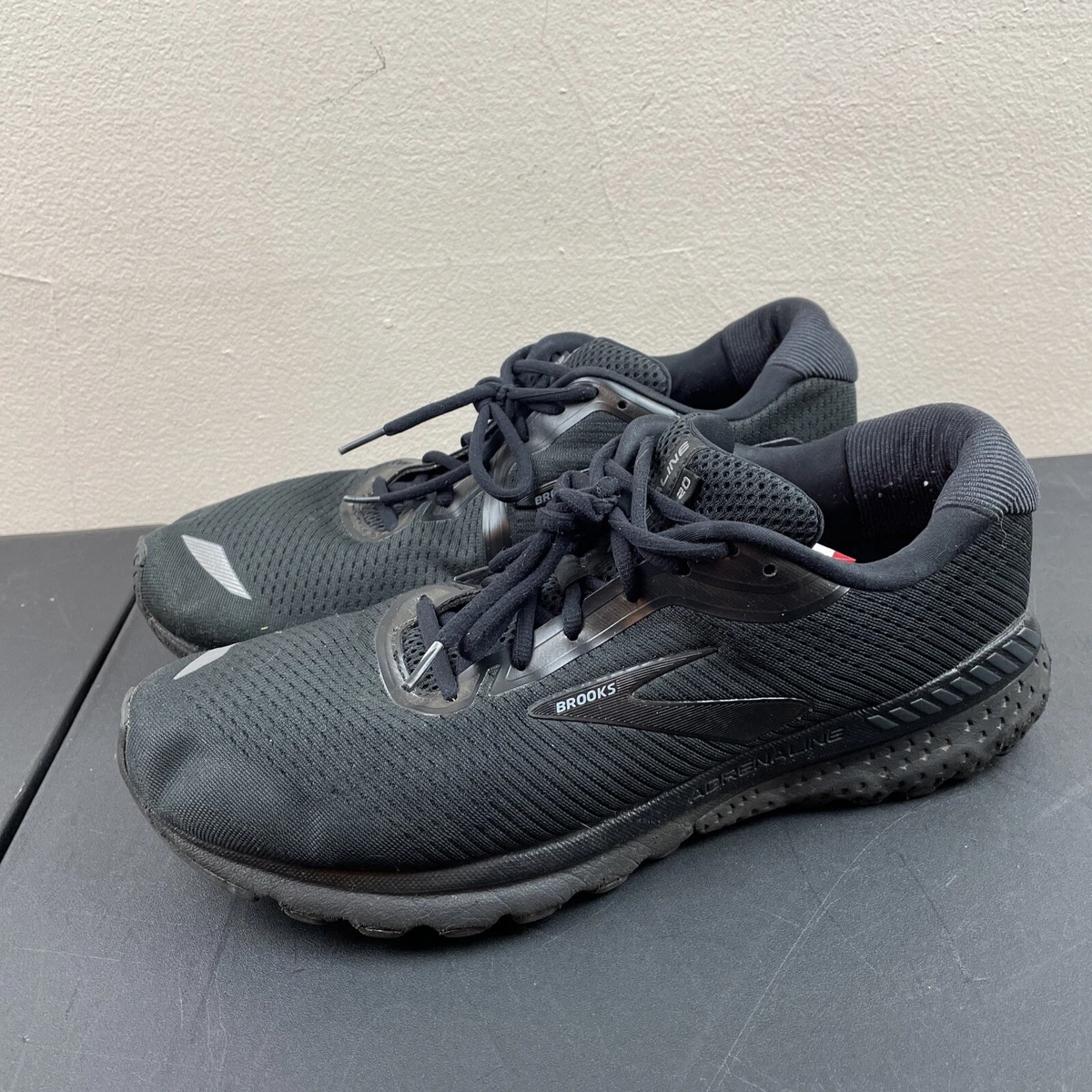 Brooks running shoes size 13 deals