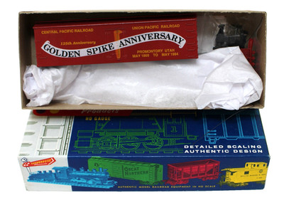 Roundhouse 7748 HO 36' Wood Reefer kit Golden Spike Anniversary CP UP NIB 1994
