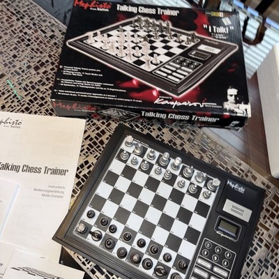 Mephisto From Saitek Talking Chess Trainer Level 3 Chess Set  I Talk 