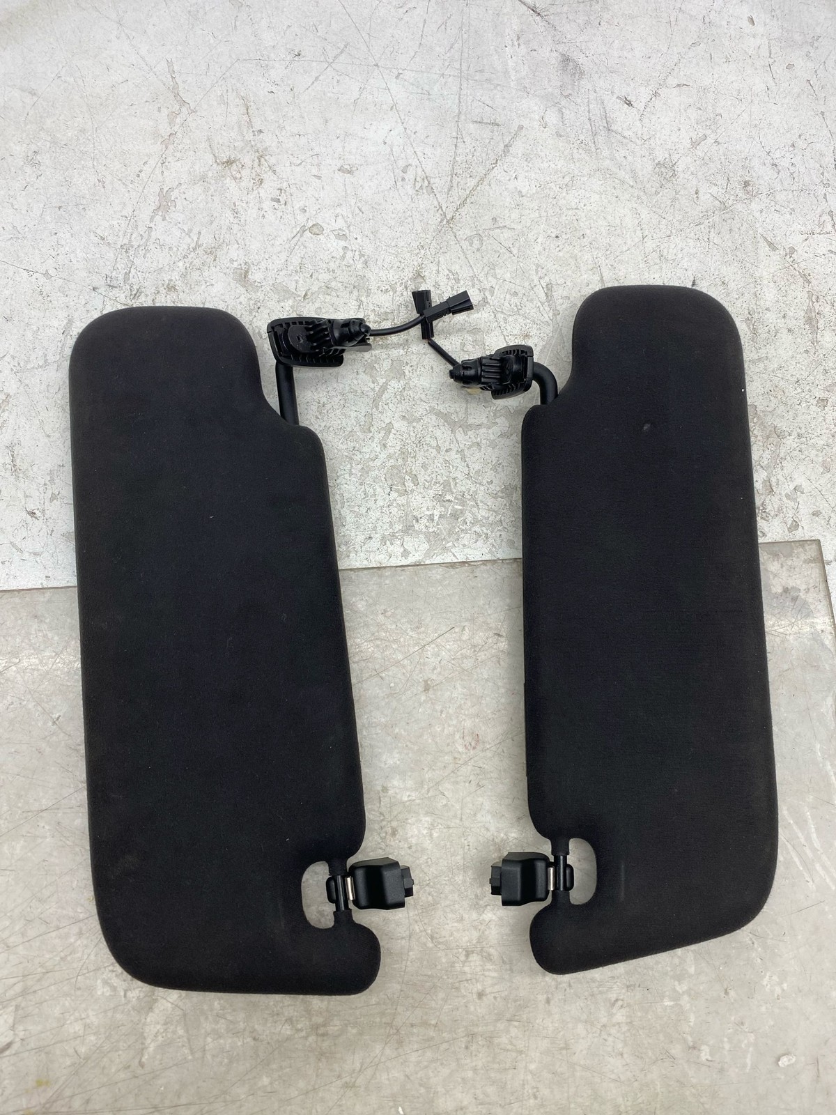 Maserati Levante 2017-2024 front/right Sun visor