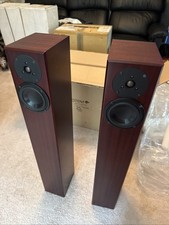 Totem Acoustics Arro Speakers In Mahogany With Manufacturer Packaging. Good Cond