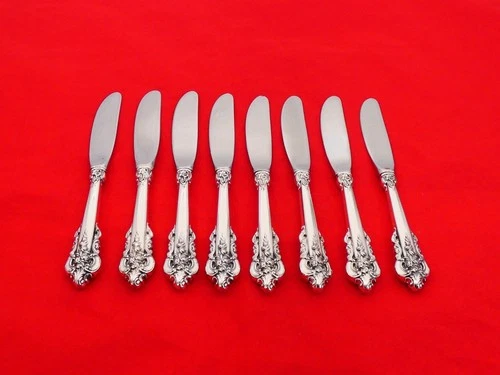 Set of 8 Wallace Sterling Silver Grande Baroque Butter Spreaders SC-10