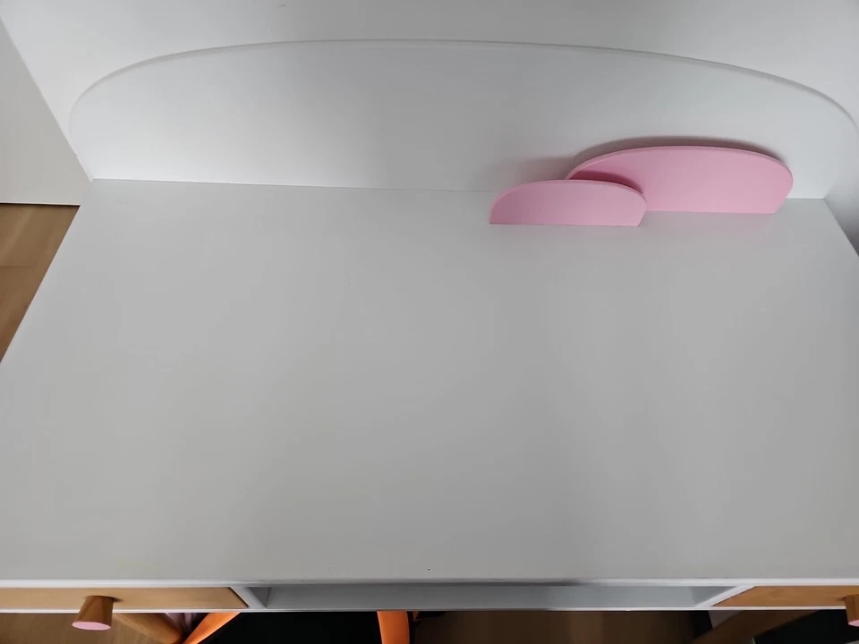 Kinderschreibtisch KONFETTI - weiß rosa  Vertbauer. 