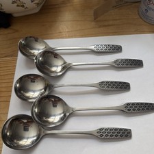 5 Viners Shape Spoons