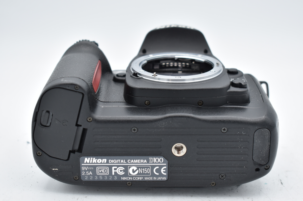 Nikon D100 DSLR Camera Body Only {6.1MP} (For Parts and Repair) | eBay