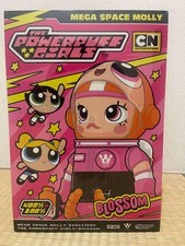 pop mart mega 400 space molly The Powerpuff Girls (Blossom)