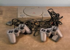 Sony PlayStation 1 PS1 Console SCPH-7501 TESTED Works Great 2 Controllers Chords